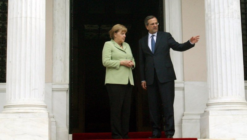 Το 2012 ο Αντώνης Σαμαράς υποδέχθηκε την Ανγκελα Μέρκελ στο Μέγαρο Μαξίμου / Φωτογραφία: EUROKINISSI/ΤΑΤΙΑΝΑ ΜΠΟΛΑΡΗ)