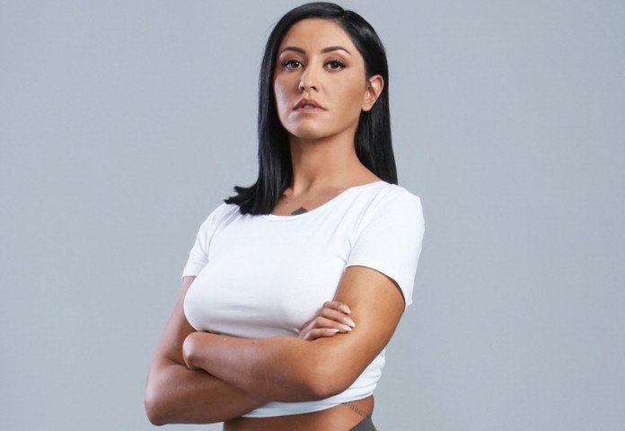 «Μου ράγισε τα πλευρά με κλωτσιά»: Η παίκτρια του Nomads μιλά για την κακοποίηση από τον πρώην της [εικόνες] | iefimerida.gr 0