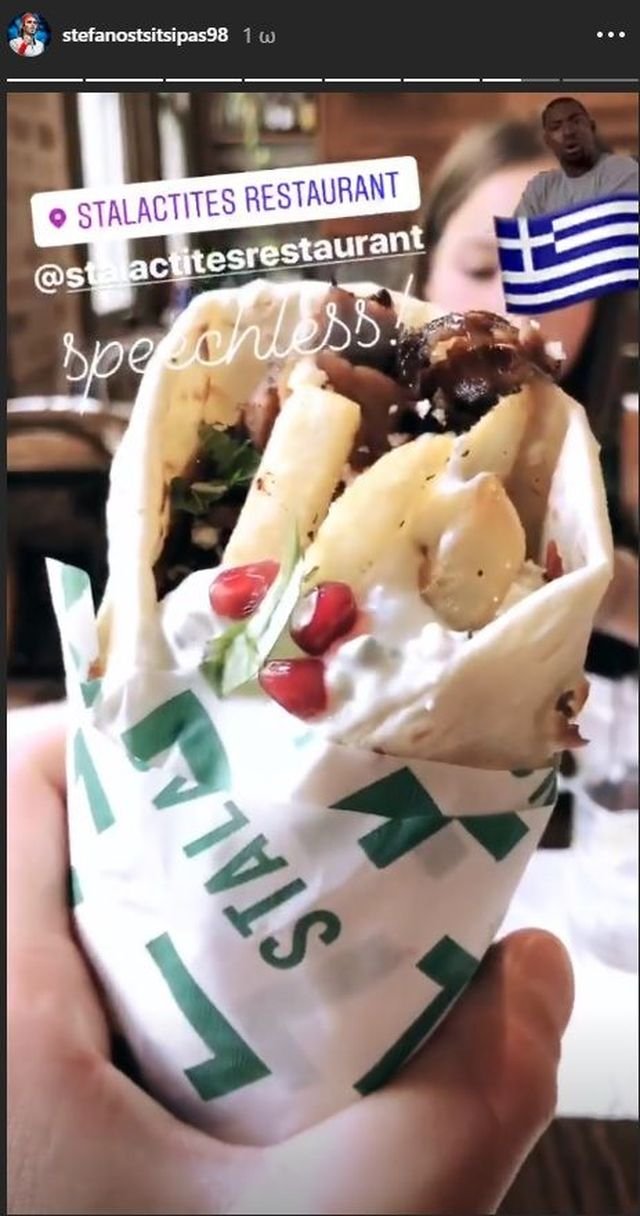 Ο Στέφανος Τσιτσιπάς έφαγε το σουβλάκι που πήρε το όνομά του [εικόνες] | iefimerida.gr 0