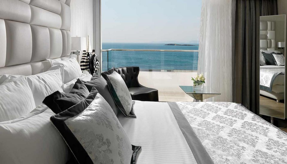 Σε αυτή τη σουίτα έμεινε η Ανγκελα Μέρκελ -5.000 ευρώ η βραδιά, με θέα τον Σαρωνικό [εικόνες] | iefimerida.gr 2