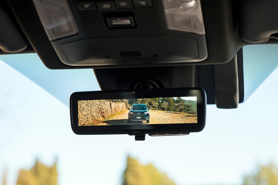 Το καινούργιο Toyota RAV4 έχει ενδιαφέρον [εικόνες & βίντεο] | iefimerida.gr 4