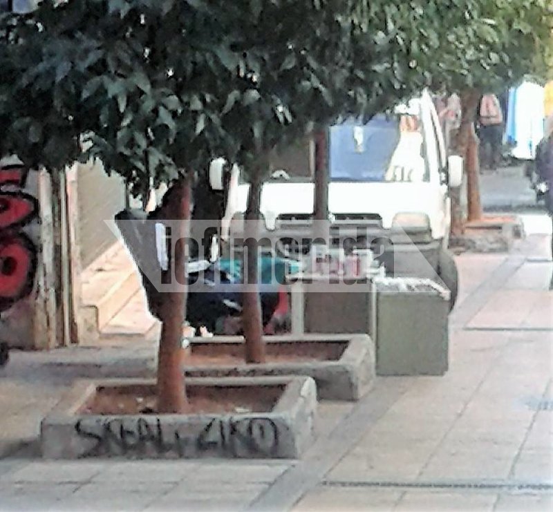 Η απουσία της ΕΛ.ΑΣ. στο άβατο των Εξαρχείων επιτρέπει στους λαθρέμπορους να κάνουν πάρτι