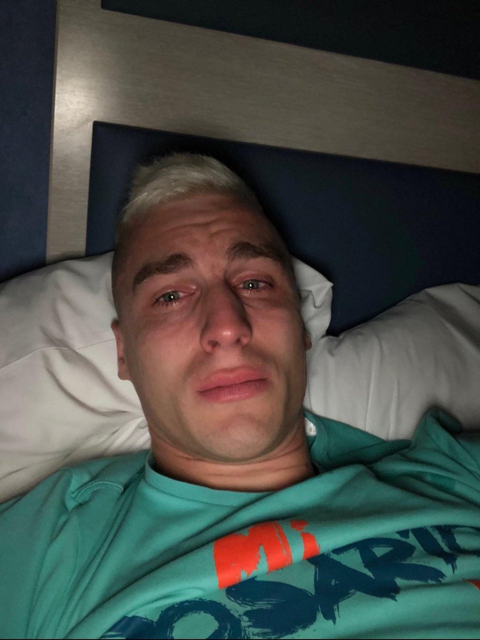 Κόλαση ανάμεσα στη σύζυγο Σέρβου ποδοσφαιριστή και τον Βράνιες, που είχαν παράνομη σχέση -«Αυτοκτόνα, μικροτσ...» [εικόνες] | iefimerida.gr 0