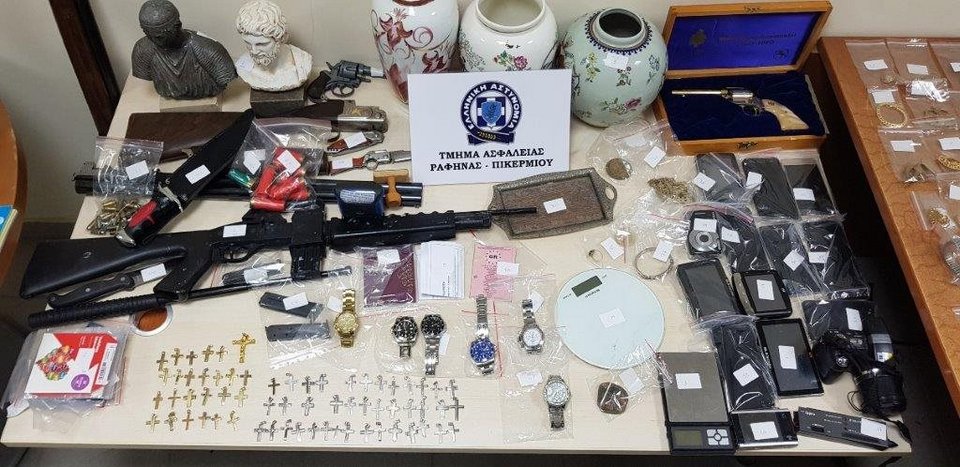 Αυτοί είναι οι ληστές που «ρήμαζαν» σπίτια στη βορειοανατολική Αττική [εικόνες] | iefimerida.gr 10