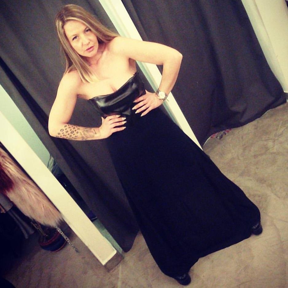 Η εκρηκτική βασίλισσα του καρναβαλιού στον Τύρναβο [εικόνες] | iefimerida.gr 3