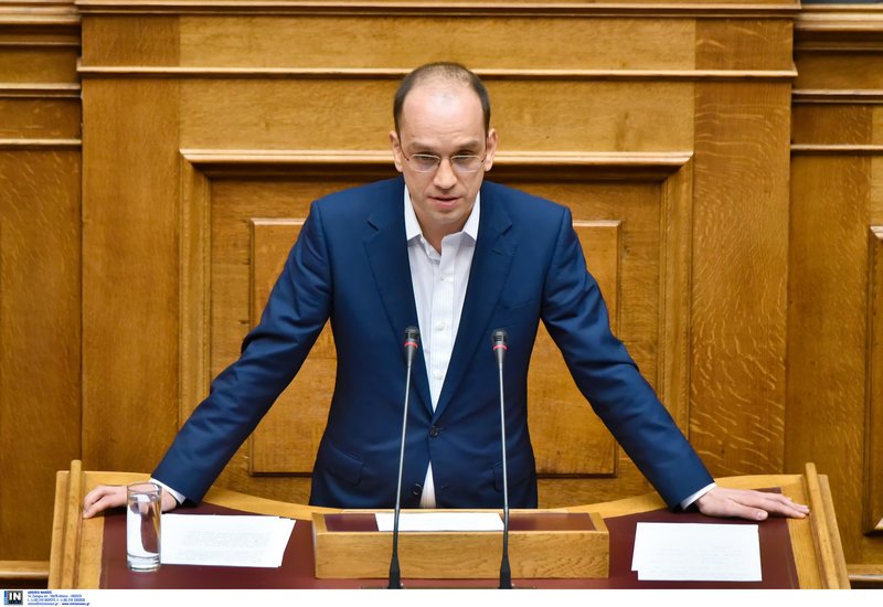 Ποιος είναι ο Κώστας Μπάρκας που ανέλαβε υφυπουργός Εργασίας | iefimerida.gr 1