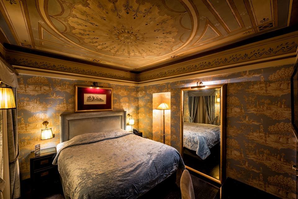 Η βρετανική Vogue εντόπισε ένα μικρό ξενοδοχείο διαμάντι στην Πάτρα -«Πρέπει οπωσδήποτε να πας», λέει [εικόνες] | iefimerida.gr 13