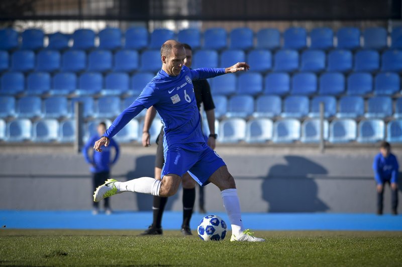 Νίκη και αποθέωση για τους Legends 2004 στα Ιωάννινα [εικόνες] | iefimerida.gr 4