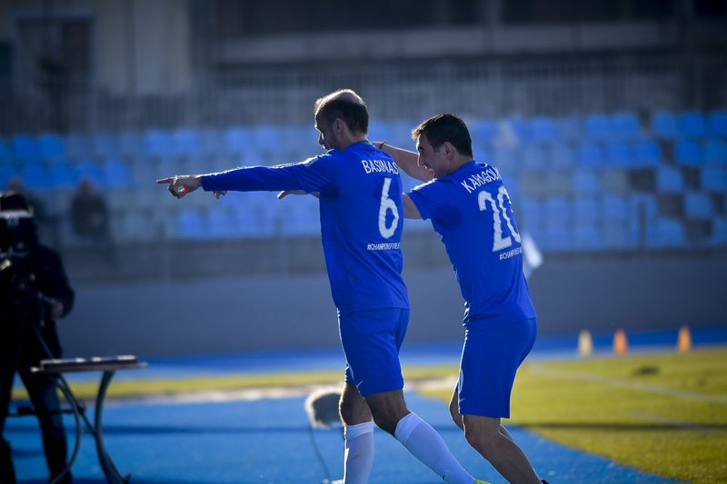 Νίκη και αποθέωση για τους Legends 2004 στα Ιωάννινα [εικόνες] | iefimerida.gr 3