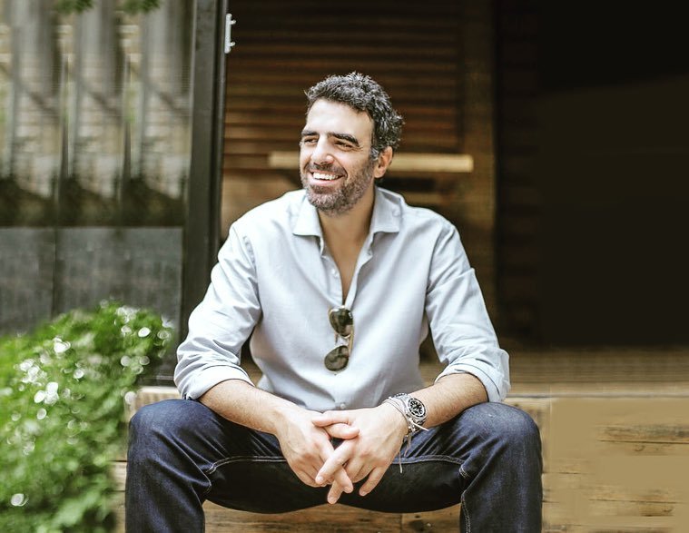 Αυτός είναι ο νέος σύντροφος της Νικολέττας Ράλλη -Γοητευτικός επιχειρηματίας [εικόνες] | iefimerida.gr 0