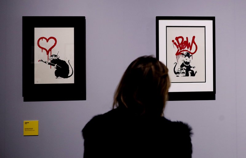 Η ιδιόρρυθμη τέχνη του φιγουράρει σε πολλές γκαλερί σε όλο τον πλανήτη