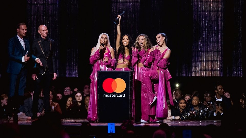 Βρετανικό Βίντεο της Χρονιάς Little Mix featuring Nicki Minaj