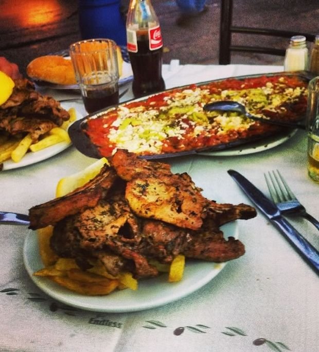 Τσικνοπέμπτη για μπριζολάκια και παϊδάκια στα 5 καλύτερα στέκια της Αθήνας [εικόνες] | iefimerida.gr 3