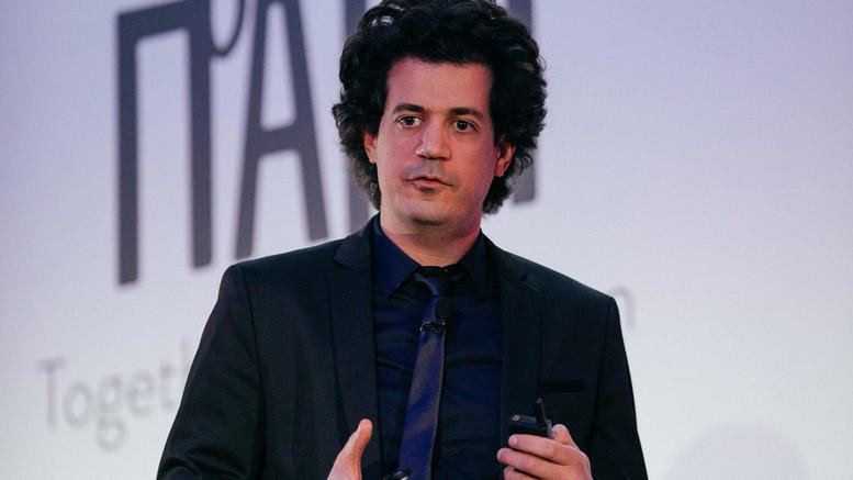 Κωνσταντίνος Δασκαλάκης: Οι Ελληνες με έμαθαν επειδή έχασε ο Σάκης Ρουβάς στη Eurovision -Και εξηγεί πώς | iefimerida.gr 1