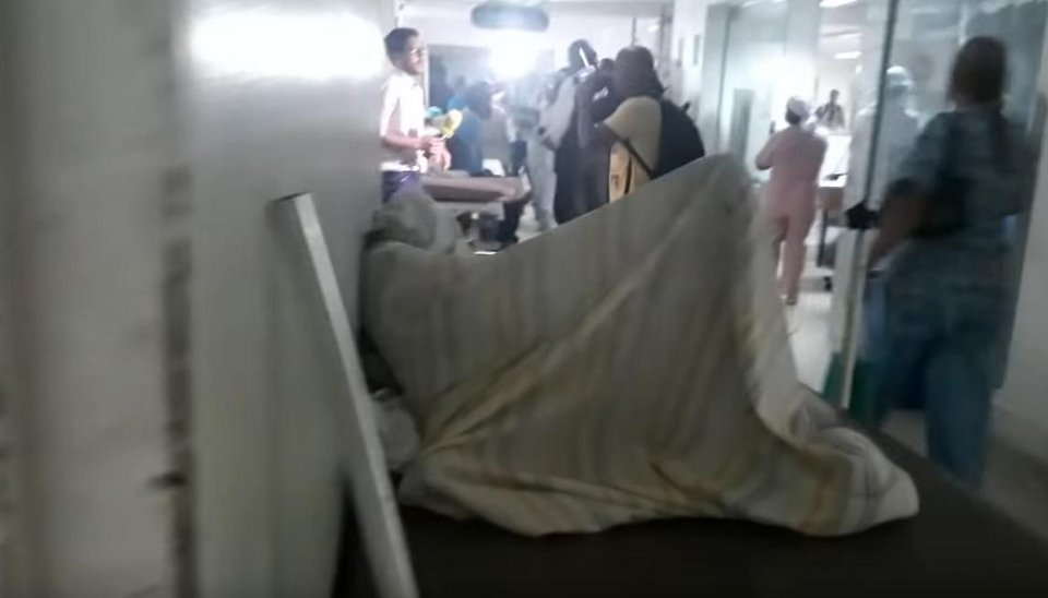 Βίντεο-σοκ: Οι απάνθρωπες συνθήκες στα νοσοκομεία της Βενεζουέλας του Μαδούρο [βίντεο]   | iefimerida.gr 1