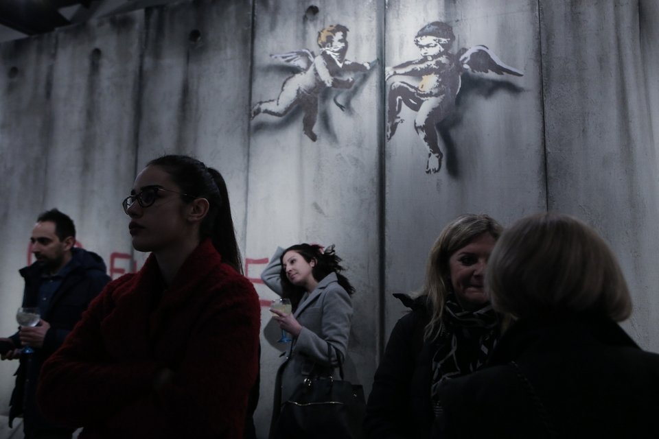 Εργα του καλλιτέχνη κατάφερε να διατηρήσει την ανωνυμία του στην εποχή όπου όλα έχουν ονοματεπώνυμο