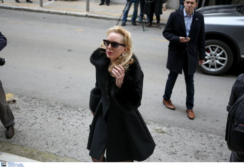 Τσίπρας, Καραμανλής, πολιτικοί και επιχειρηματίες στην κηδεία του Περικλή Παναγόπουλου [εικόνες] | iefimerida.gr 18