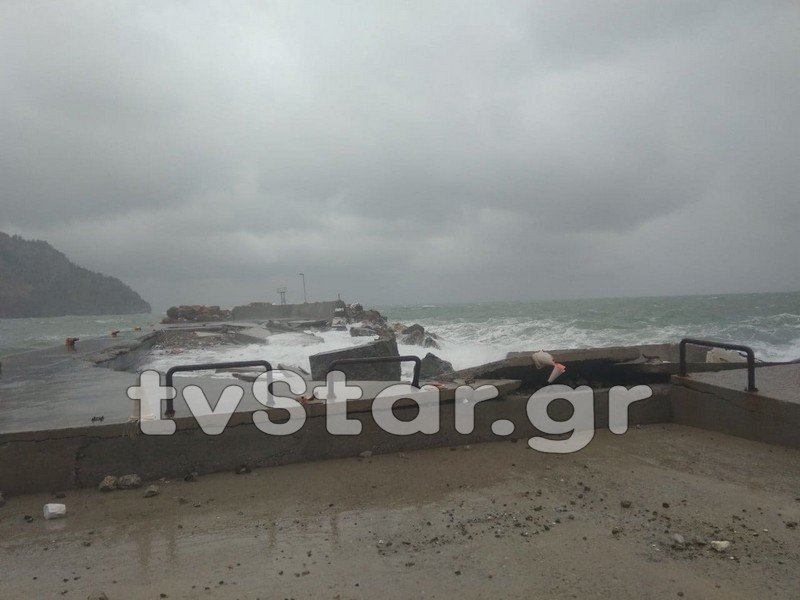 Η προβλήτα έχει υποχωρήσει κατά 60 μέτρα