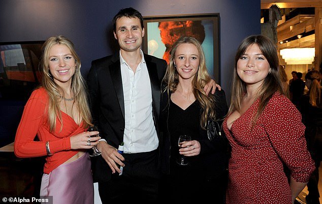 Αυτοί είναι οι έξι πιο περιζήτητοι εργένηδες του κόσμου -Μαζί κι ένας Ελληνας [εικόνες] | iefimerida.gr 8