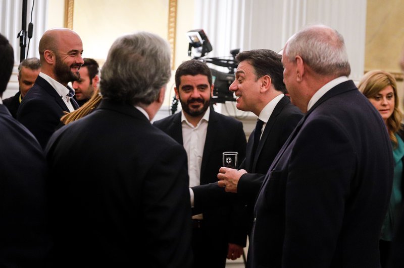«Πηγαδάκι» μετά την ορκωμοσία