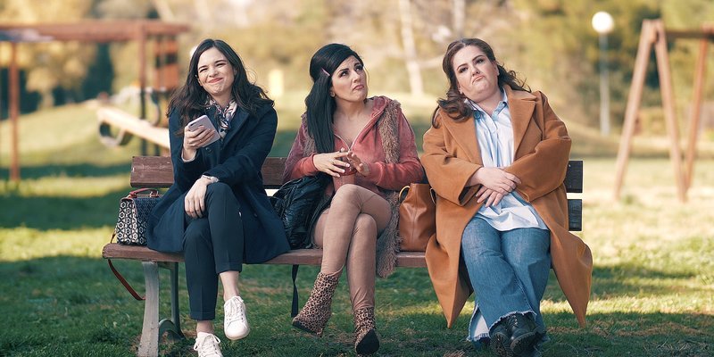 «Μαμάδες στο παγκάκι»: Η νέα, ελληνική, χιουμοριστική, μίνι σειρά έρχεται στο Novalifε [βίντεο] | iefimerida.gr 7