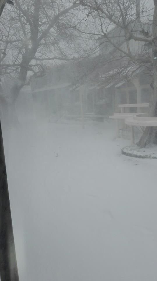 Η κακοκαιρία συνεχίζει να σαρώνει τη Σαμοθράκη -Στα 2,5 μέτρα το χιόνι [εικόνες & βίντεο] | iefimerida.gr 1