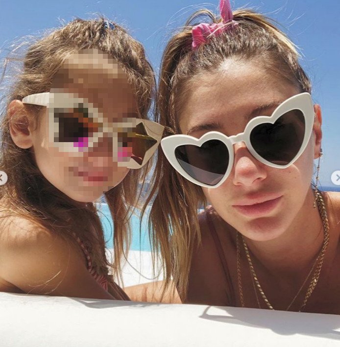 Απίστευτο: Ο Ατζούν Ιλιτζαλί πήρε την κηδεμονία της 7χρονης κόρης του από την πρώην σύζυγό του [εικόνες] | iefimerida.gr 2