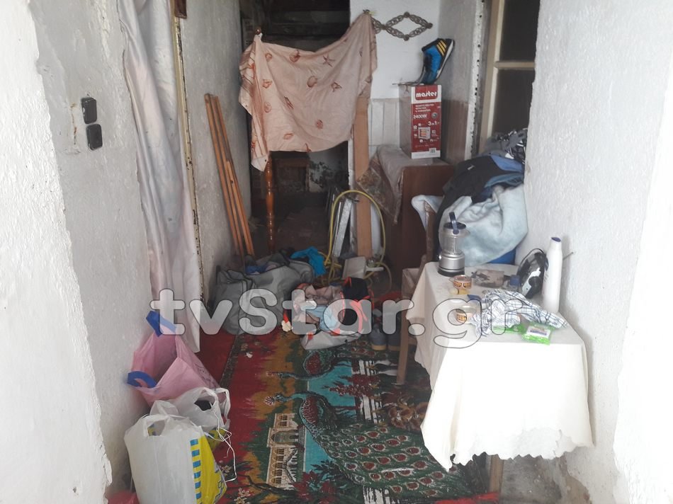 Φθιώτιδα: Μάνα και γιος ζουν χωρίς ρεύμα! [εικόνες & βίντεο] | iefimerida.gr 1