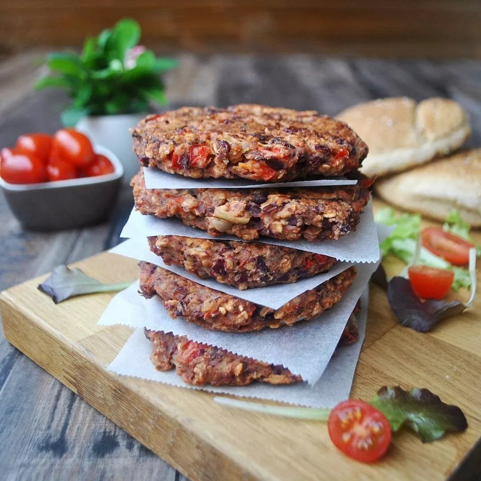 Μπιφτέκια vegan από φασόλια | iefimerida.gr 0
