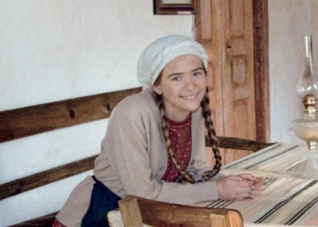 «Το Νησί»: Πώς είναι και τι κάνουν σήμερα τα παιδιά που πρωταγωνίστησαν στη σειρά [εικόνες] | iefimerida.gr 3