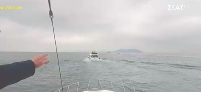 Το σκάφος που μετέφερε τον Αλέξη Τσίπρα στη Χάλκη