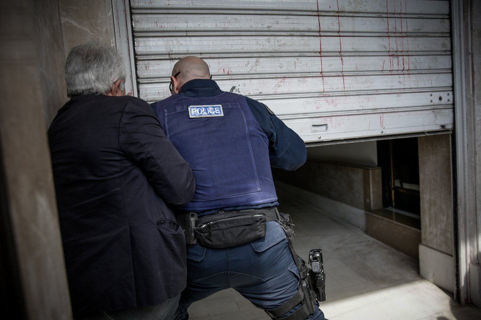 Επιχείρησε «ντου» στο Υπουργείο Εργασίας η ΠΟΕΔΗΝ -Αλλά, πήγε σε λάθος υπουργείο [εικόνες & βίντεο] | iefimerida.gr 4