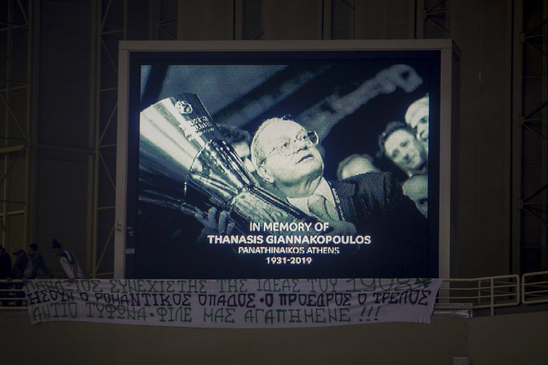 Το ΟΑΚΑ «έκλαψε» για τον Θανάση Γιαννακόπουλο -Βουβό κλίμα και σύνθημα για τον «τυφώνα» [εικόνες & βίντεο] | iefimerida.gr 7