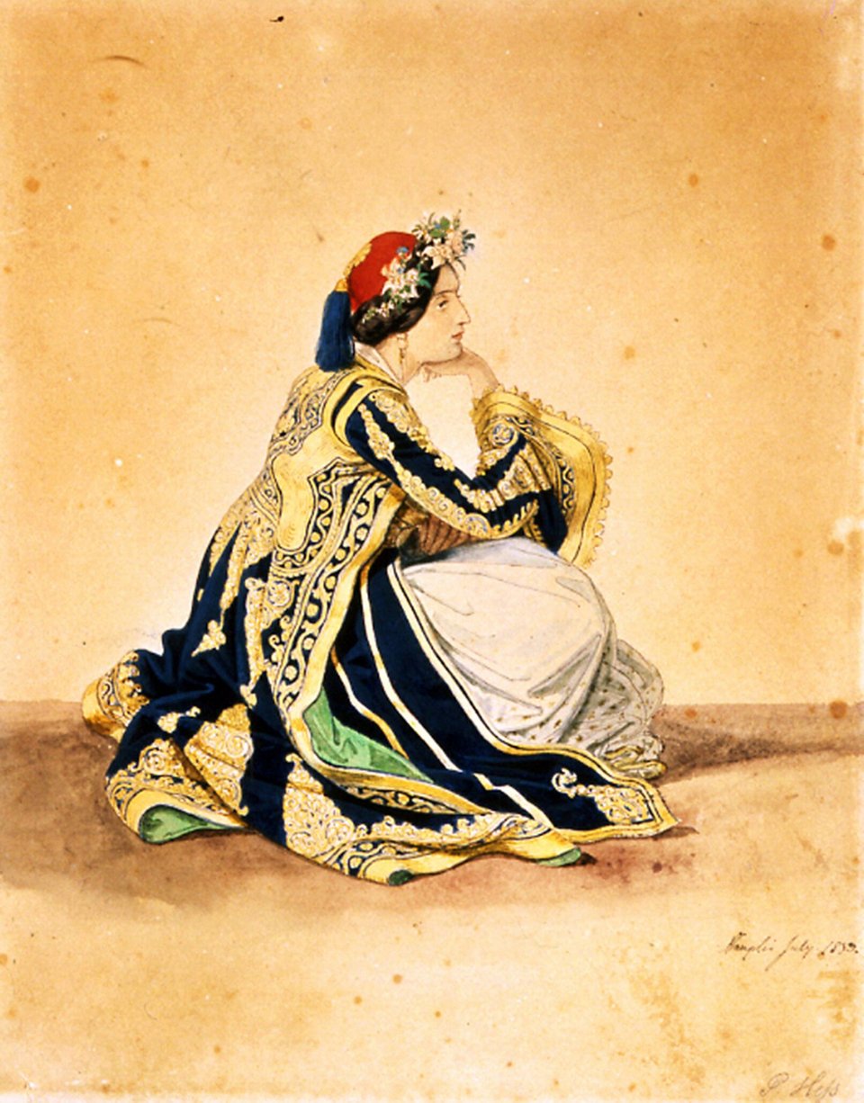 Ο Ντουλαμάς στο Μπενάκη: Το παραδοσιακό μεγαλοπρεπές πανωφόρι των Δυτικών Βαλκανίων [εικόνες] | iefimerida.gr 8