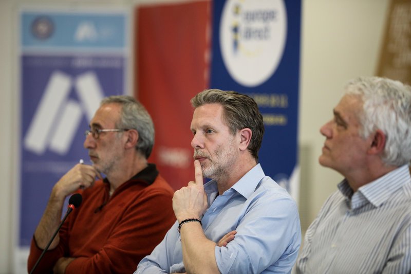 Εξι υποψήφιοι δήμαρχοι της Αθήνας συζήτησαν για τον ρατσισμό και τους μετανάστες [εικόνες] | iefimerida.gr 2