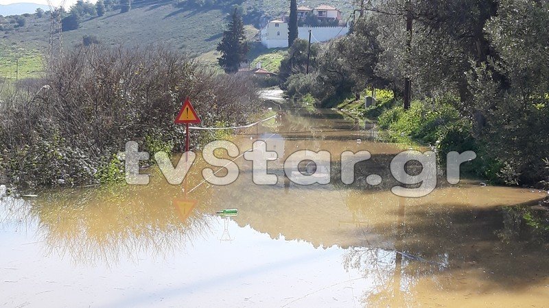 Χαλκίδα: Σε κατάσταση έκτακτης ανάγκης δύο περιοχές λόγω πλημμυρών | iefimerida.gr 4