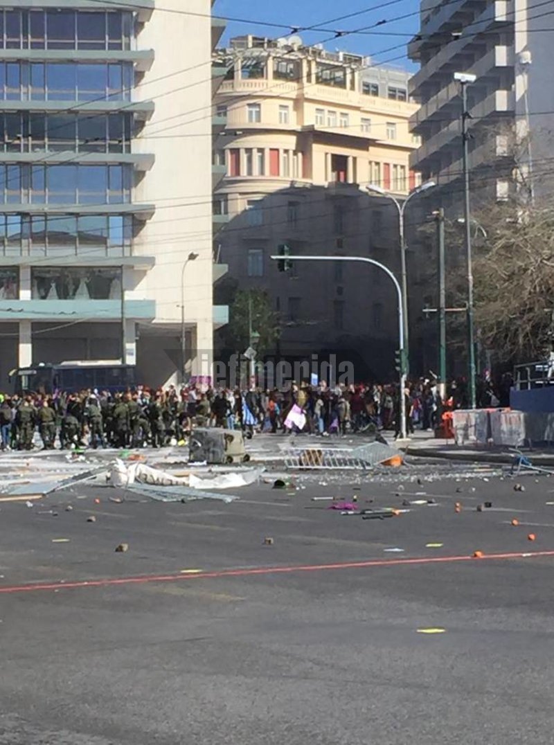 Από το πρωί της Κυριακής γίνονται γυρίσματα στο Σύνταγμα