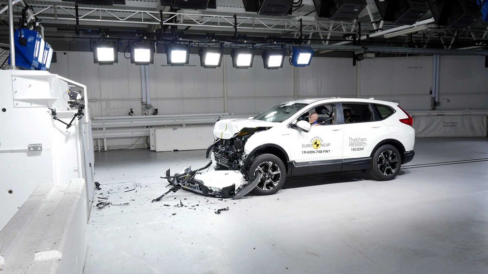 Τα crash tests μίλησαν: Αυτά είναι τα 3 πιο ασφαλή SUV -Η βαθμολογία [εικόνες & βίντεο] | iefimerida.gr 1