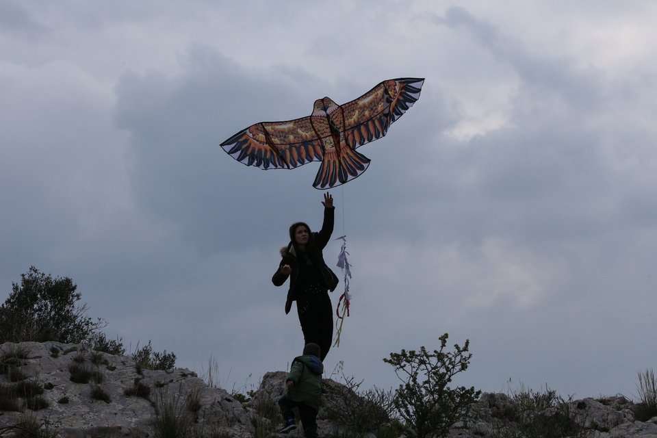 Καθαρά Δευτέρα 2019: Τι πρέπει να προσέξουν όσοι πετάξουν χαρταετό | iefimerida.gr 0