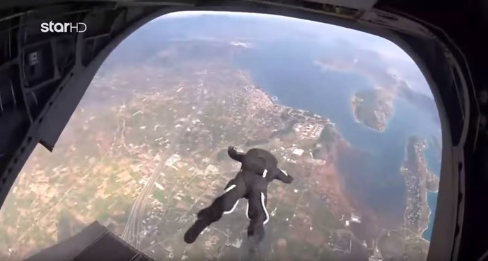 MasterChef 3: Η ξανθιά αλεξιπτωτίστρια που «μάγεψε» τον Παντελή [εικόνες &amp; βίντεο] | iefimerida.gr 1