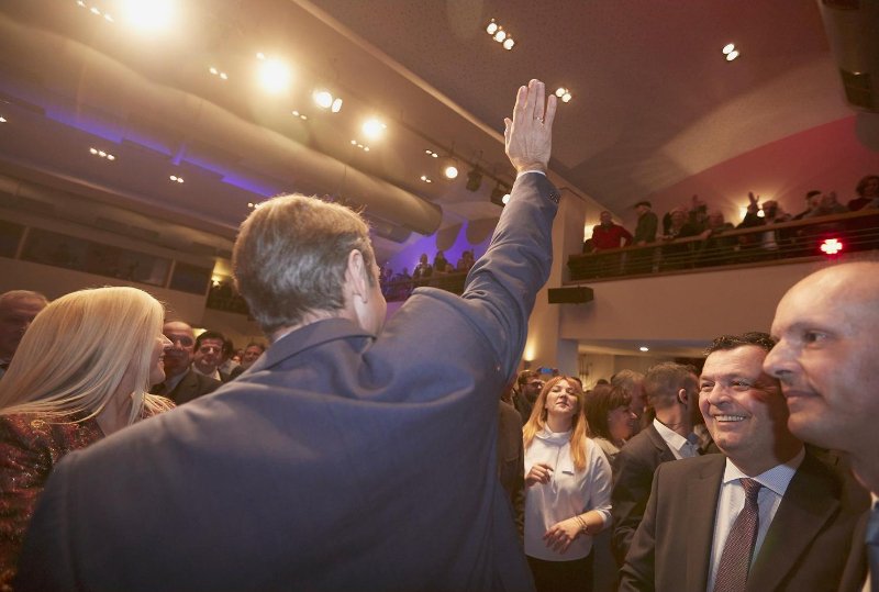 Μητσοτάκης: Το καθεστώς που μας κυβερνά δεν θα φύγει εύκολα -Οσοι έφυγαν από ΝΔ να επιστρέψουν σπίτι τους [βίντεο] | iefimerida.gr 3