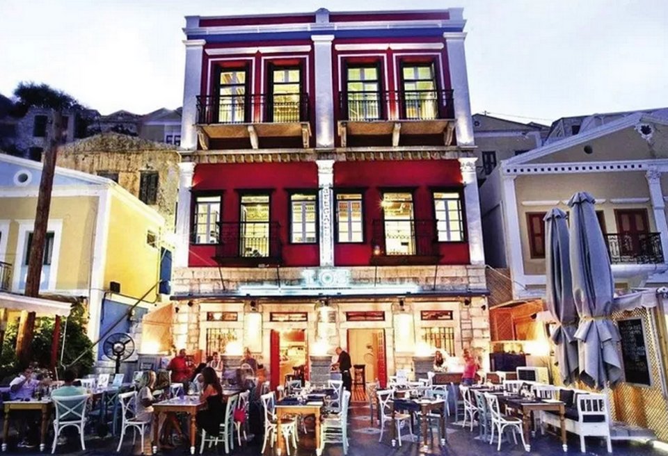 Προς πώληση ιστορικό, πανέμορφο κτίριο στη Σύμη -Δείτε τι είχε συμβεί εκεί [εικόνες] | iefimerida.gr 0