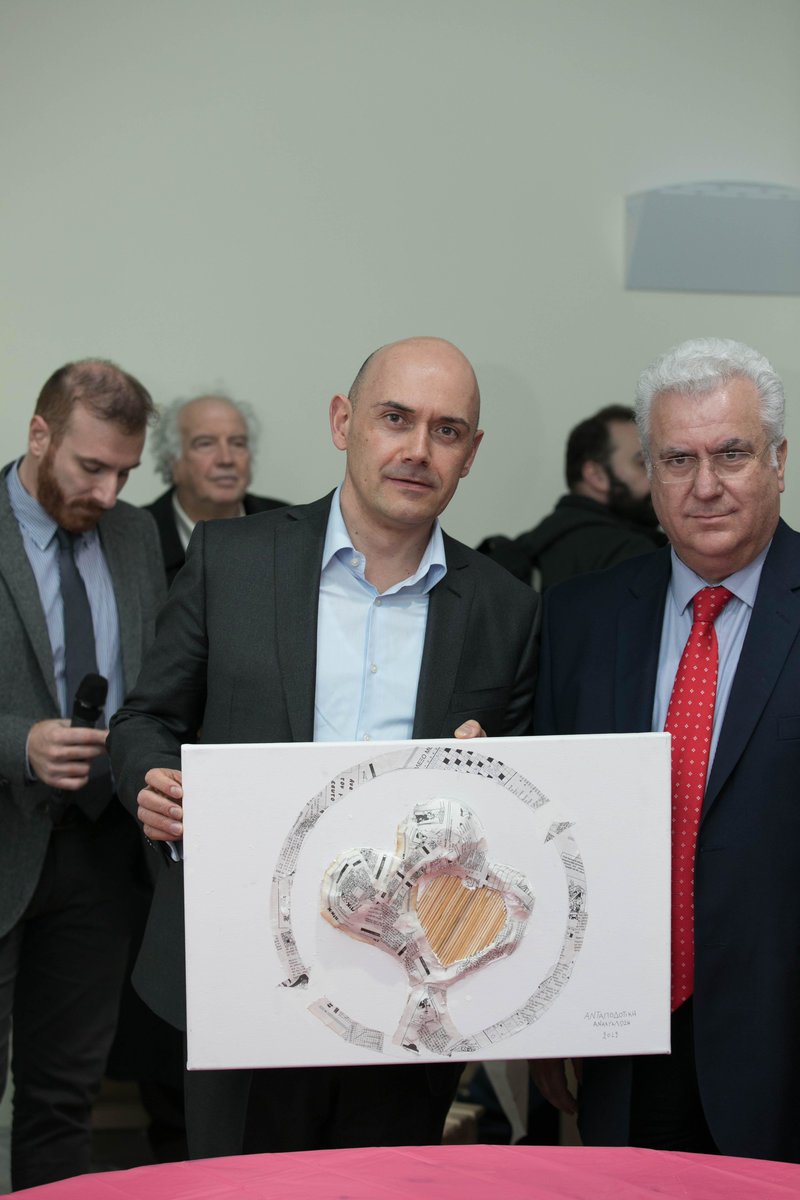 Στον Πολυχώρο Ανακύκλωσης έχει τοποθετηθεί και λειτουργεί το υψηλής τεχνολογίας «Πολυκέντρο Ανταποδοτικής Ανακύκλωσης», αποτελώντας τη δεύτερη χώρα, σε όλο τον κόσμο, μετά τη Σουηδία που λειτουργεί, αποδεικνύοντας εμπράκτως ότι η Ελλάδα μπορεί να καινοτομεί και να πρωτοπορεί και στα θέματα της ανακύκλωσης