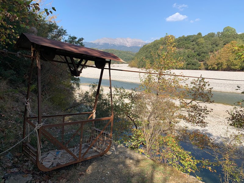 Περαταριά: Το μοναδικό στην Ελλάδα ξύλινο τελεφερίκ -Στην Κοιλάδα Αχελώου [εικόνες] | iefimerida.gr 3