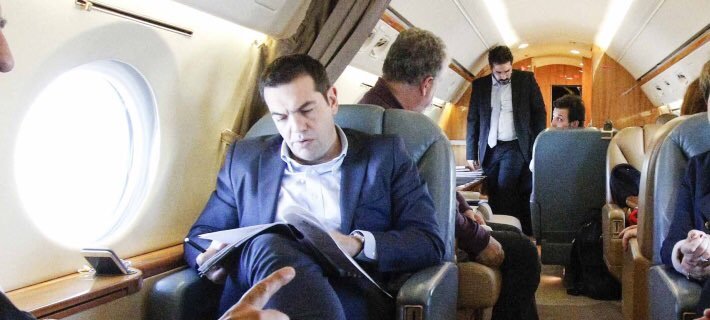 «Καλά, ούτε ο Σερζ Λατούς έχει δόντια;» -Το Twitter θέτει τα δικά του ερωτήματα [εικόνες] | iefimerida.gr 2