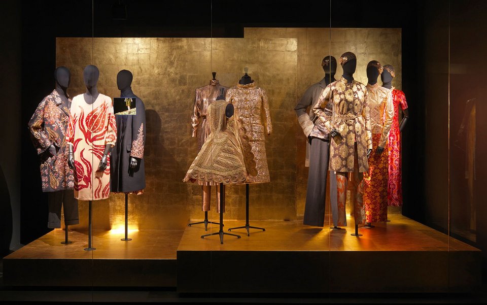 Dries van Noten, Inspirations («Εμπνεύσεις») MoMu, Αμβέρσα 2015 Φωτογραφία: Koen de Waal