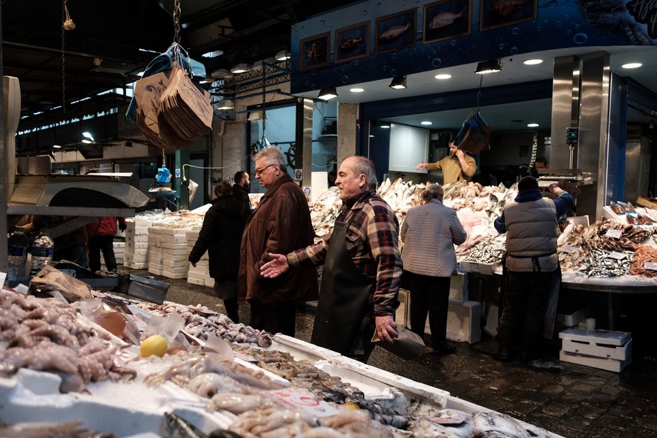 Βόλτα στο Καπάνι για θαλασσινά και ψάρια -Η Θεσσαλονίκη ετοιμάζεται για τα Κούλουμα [εικόνες] | iefimerida.gr 8