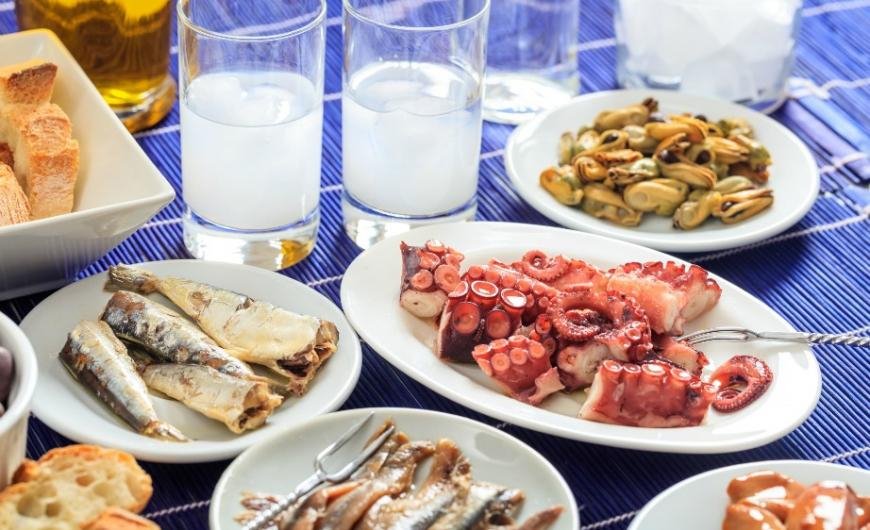 Καθαρά Δευτέρα 2019: Πόσες θερμίδες έχει το σαρακοστιανό τραπέζι -Το πιο light και το σκέτη... βόμβα | iefimerida.gr 0