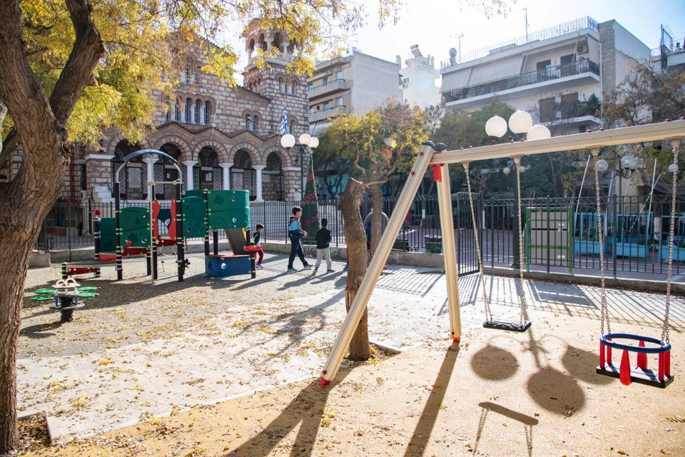 Πλ. Αγίας Αικατερίνης, Κάτω Πετράλωνα