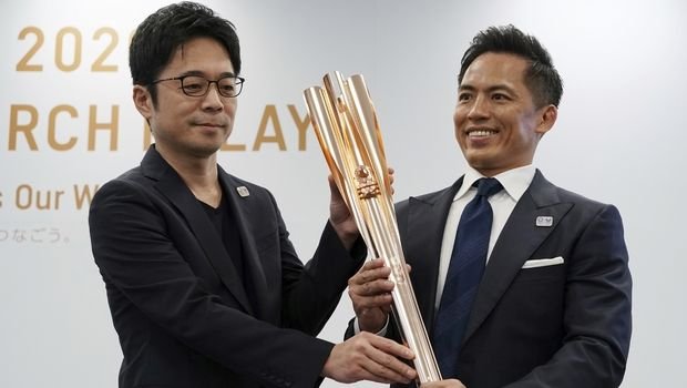 Ολυμπιακοί Αγώνες 2020: Οι Ολυμπιακές δάδες για το Τόκιο -Εμπνευσμένες από τις κερασιές [εικόνες & βίντεο] | iefimerida.gr 1